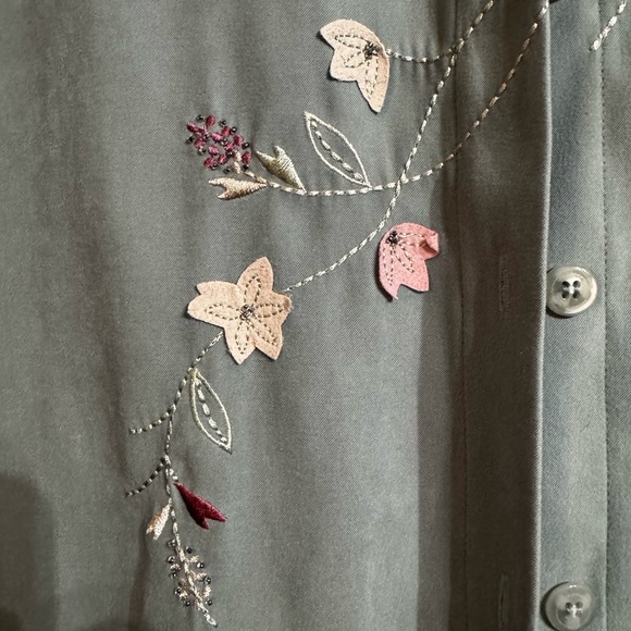 Embroidered Floral Women's Jacket - Green - Picture 2 of 7